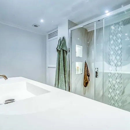 122-luxury Beachfront Apartment, Views And Pool Mijas