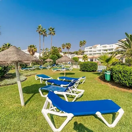 122-luxury Beachfront Apartment, Views And Pool *