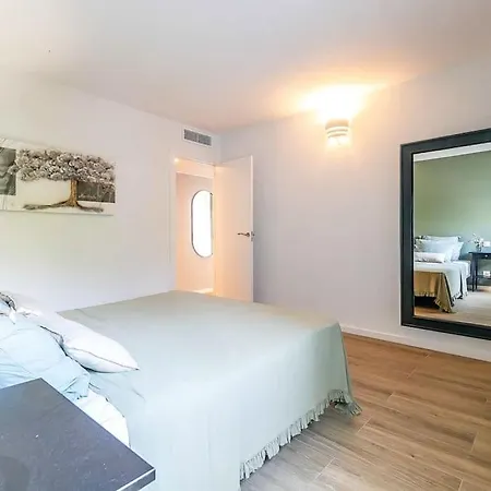 122-luxury Beachfront Apartment, Views And Pool * Mijas